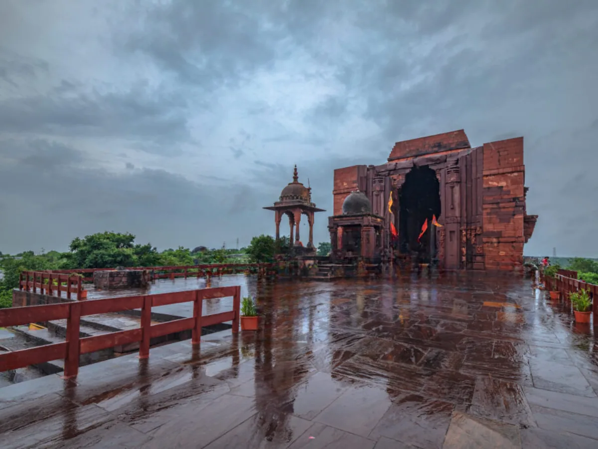 Bhojeshwar Temple