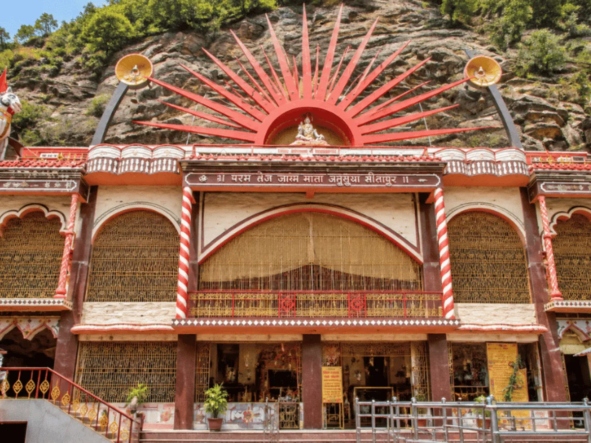 Sati Anusuya temple
