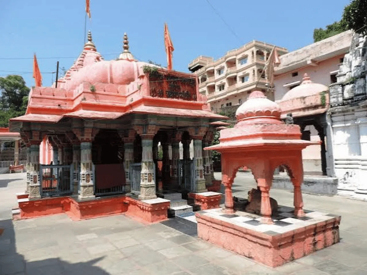 Shri Raj Rajeshwar Temple