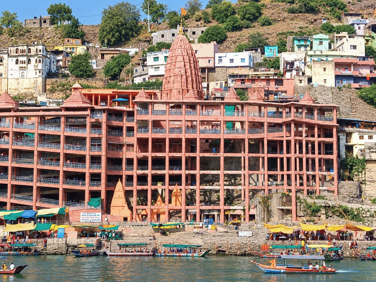 Shri Omkareshwar Jyotirlinga Temple