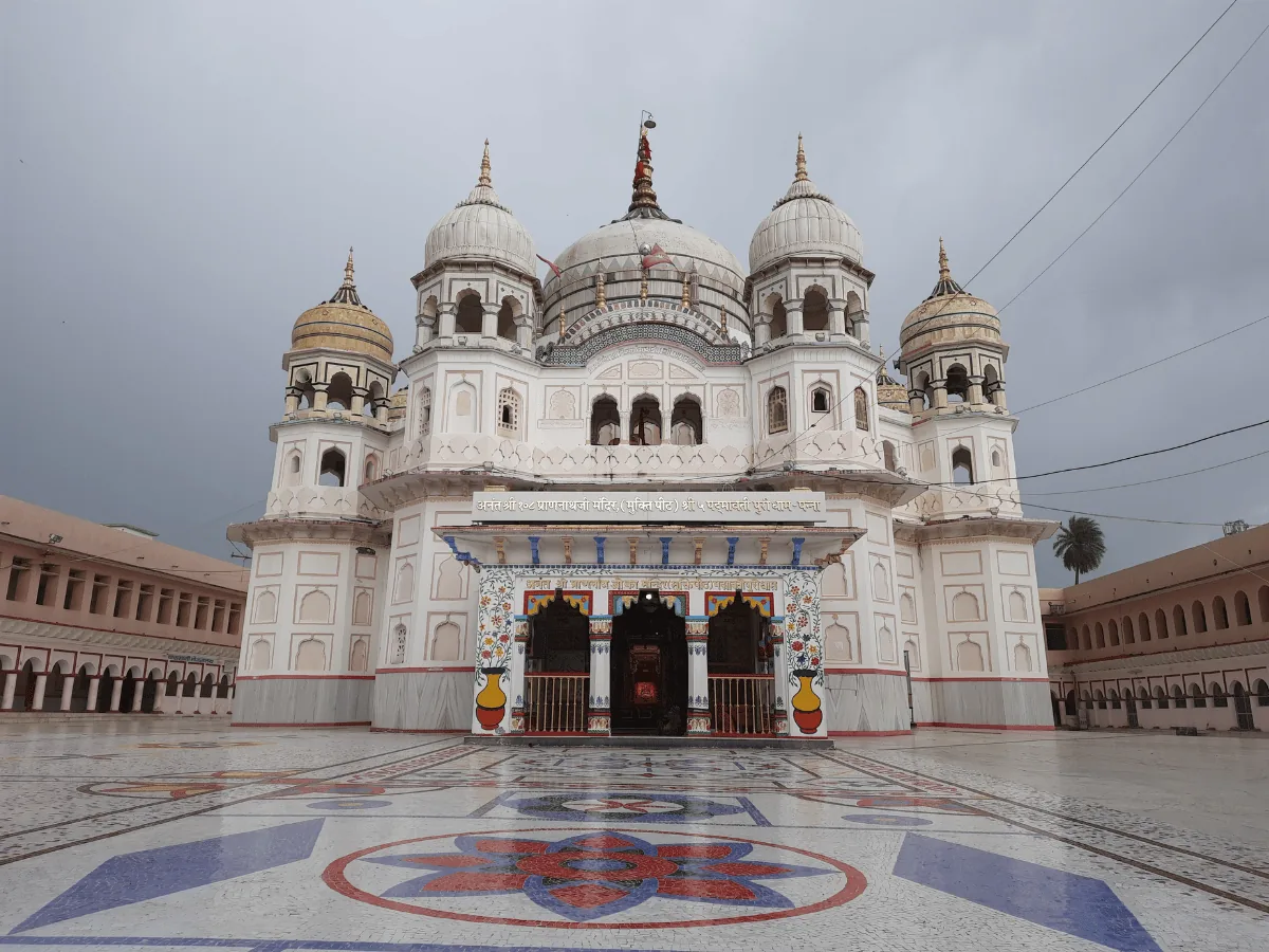 Jugal Kishoreji Temple