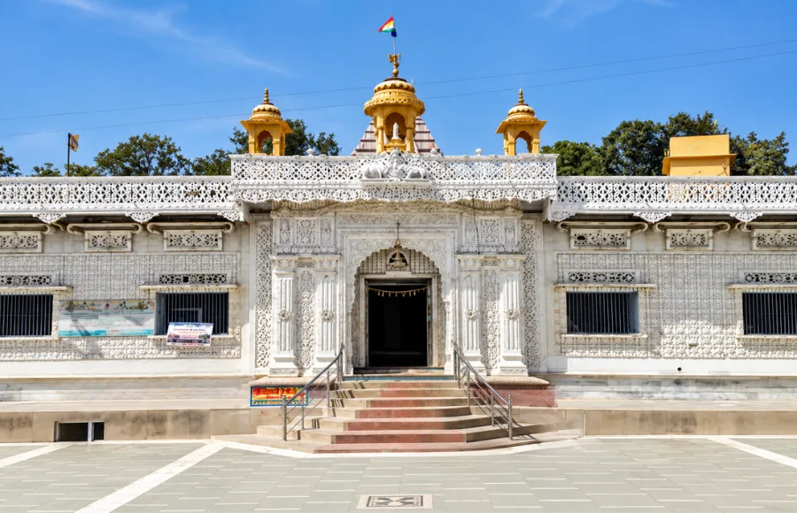 Shri Digamber Jain Siddha Kshetra - Historical Places, Sonagiri