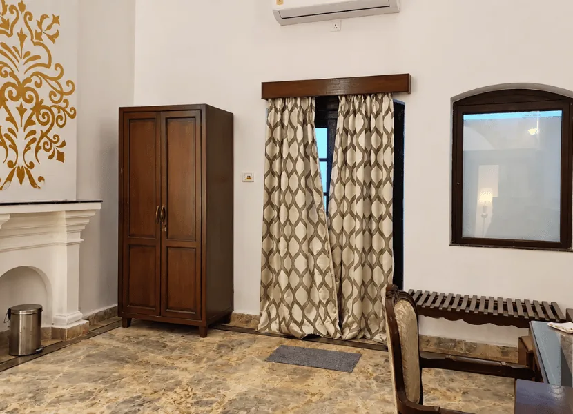 Karnikar Bungalow - Karnikar Bungalow