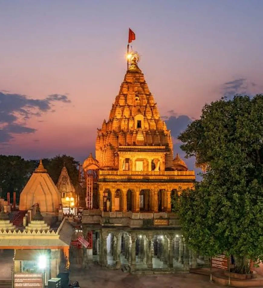 Jyotirlinga Darshan with Magical Mandu
