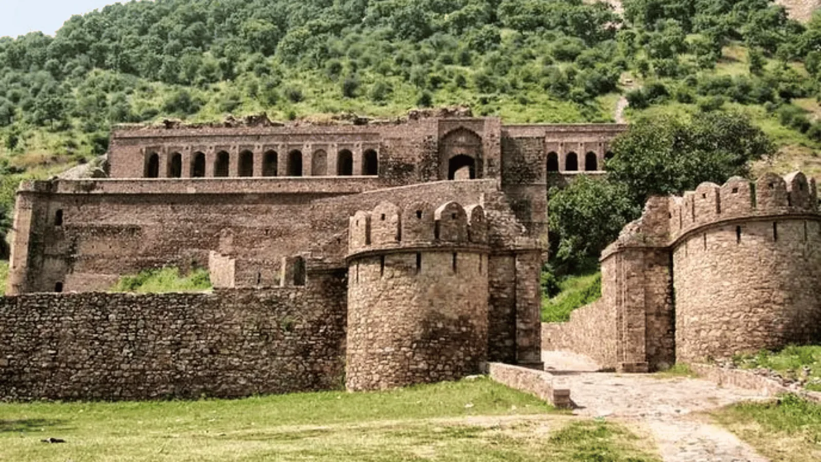 Bandhavgarh Fort