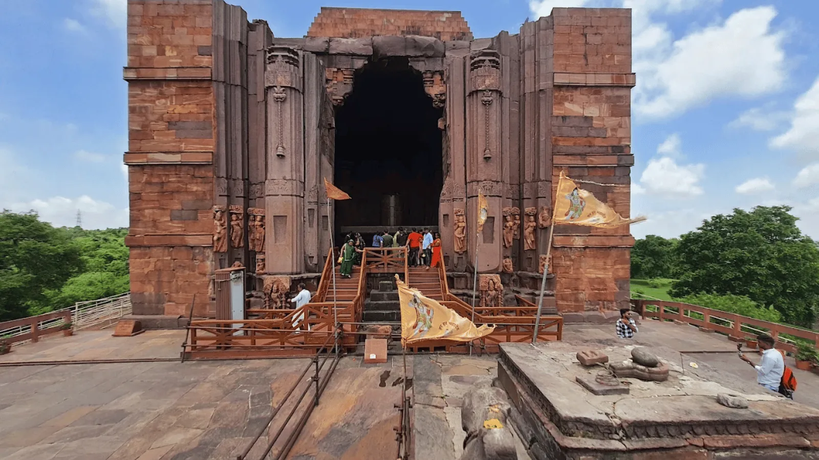 Bhojeshwar Temple