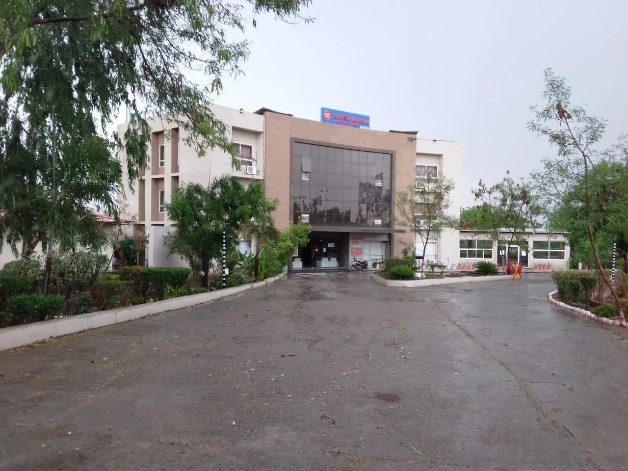 Hinglaj Resort - Hinglaj Resort