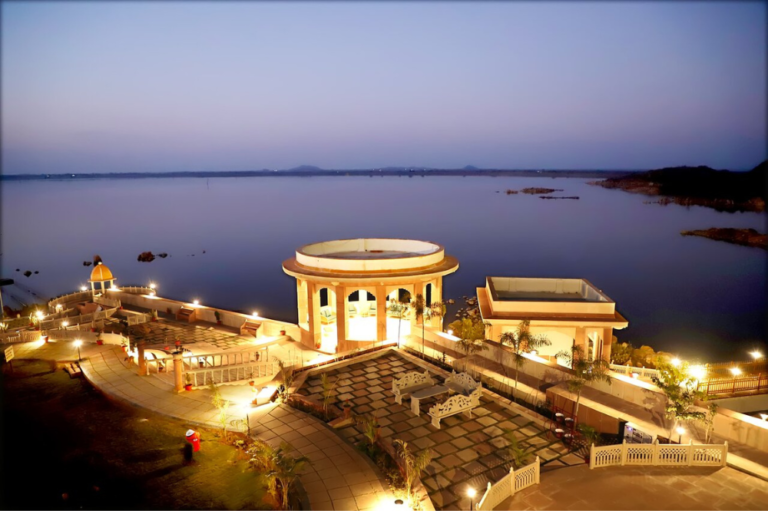 Kutni Island Resort, Kutni Dam