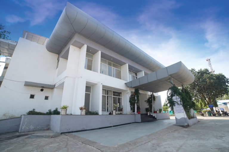 Tawa Resort, Tawa
